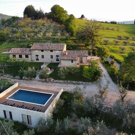 Agriturismo Sant'Angelo Holiday Farm Gualdo Cattaneo Esterno foto
