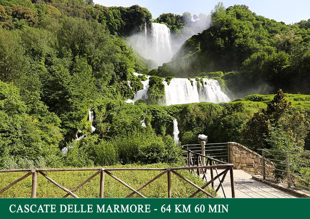 Agriturismo Sant'Angelo Holiday Farm Gualdo Cattaneo Esterno foto